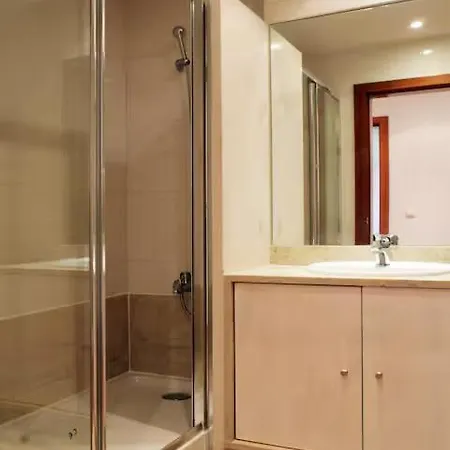 Parque Nacoes - Fil New * Lisboa